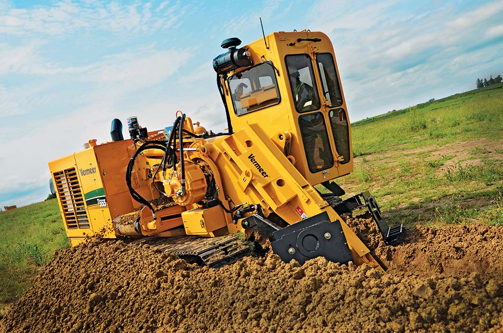 T555III Zanjadora para tuberias Vermeer ¿Cómo es posible colocar tuberías en pendiente de la manera más eficiente? Gracias a la tecnología de zanja